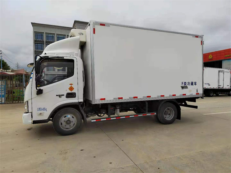 福田歐馬可4.2米130馬力冷藏車