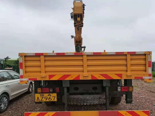 福田 單橋隨車吊廠家