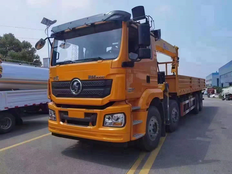 陜汽德龍徐工14噸工程黃