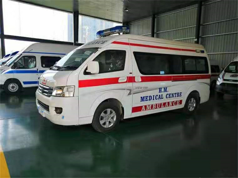 福田G9救護車(轉(zhuǎn)運型、監(jiān)護型)汽油版