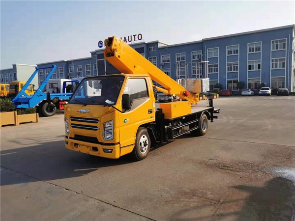 江鈴順達藍牌17.5米直臂伸縮式高空作業車